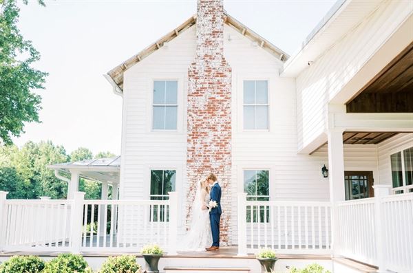 Triple J Manor House