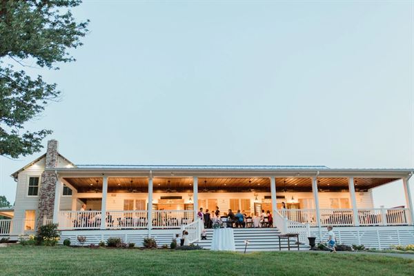 Triple J Manor House