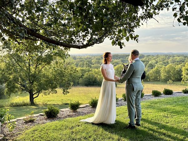 Cedar Crest Lodge Country Inn, Inc.