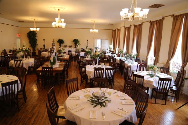 Martin & Mason Hotel