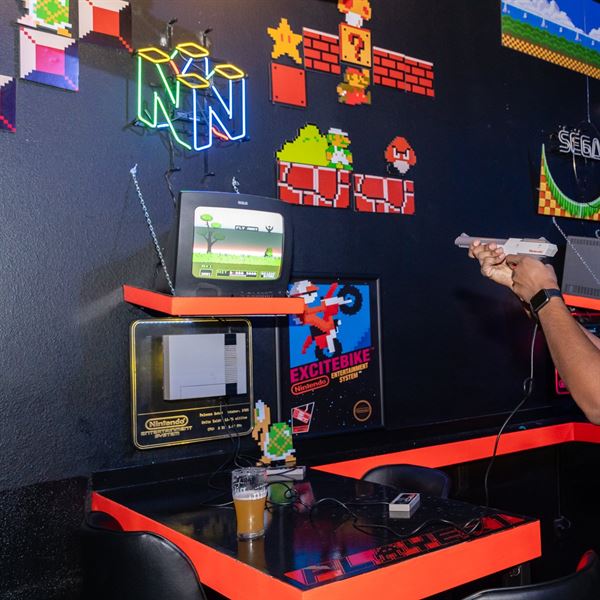 Player 1 Video Game Bar