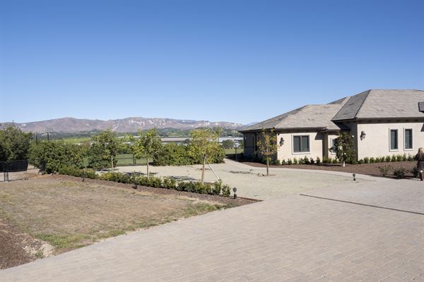 Personal Touch Event Venues (Somis)