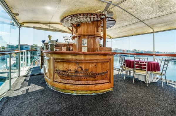 Electra Yacht Charters