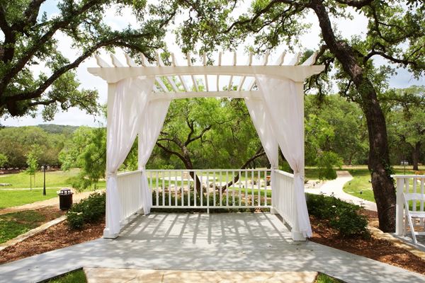 Gardens at Old Town Helotes