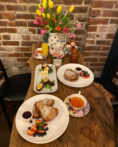 Alhambra Irish House