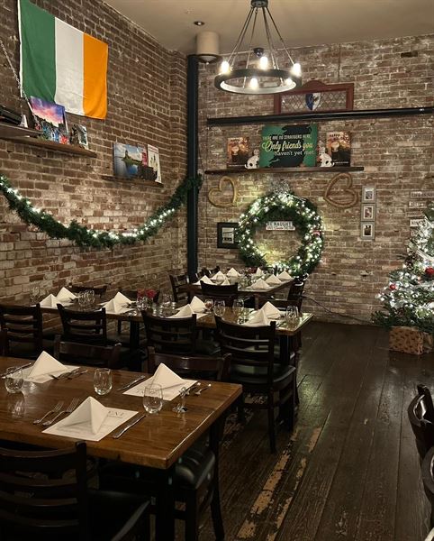 Alhambra Irish House