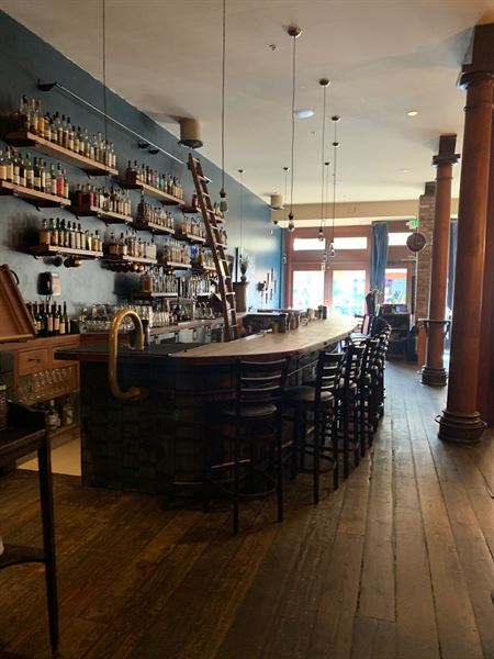 Alhambra Irish House