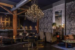 Main Bar/Lounge Area