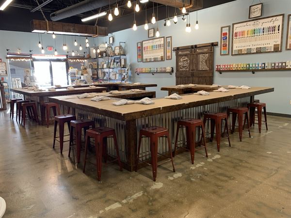 Nailed It DIY Studio Sarasota