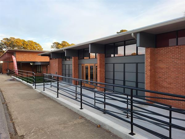 Eureka Springs Community Center