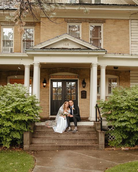 Seasons At The Riter Mansion