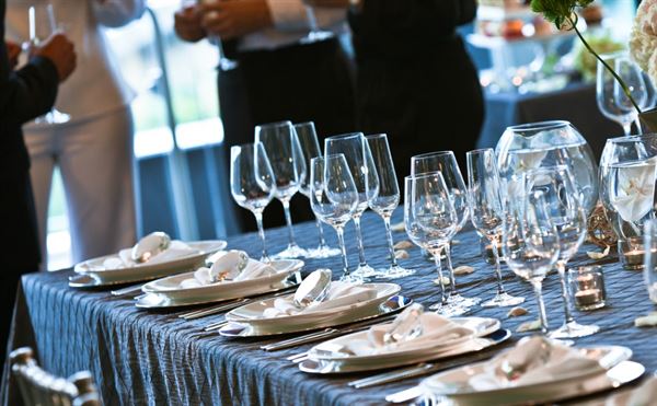 Metropolitan Hotel - Vancouver