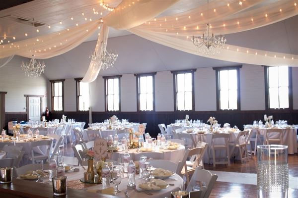 Neuwaukum Wedding and Event Hall
