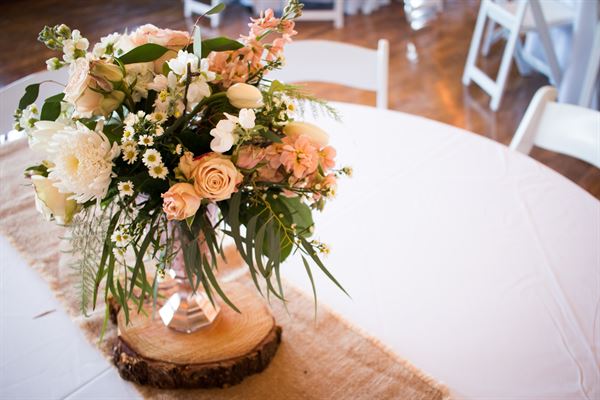 Neuwaukum Wedding and Event Hall