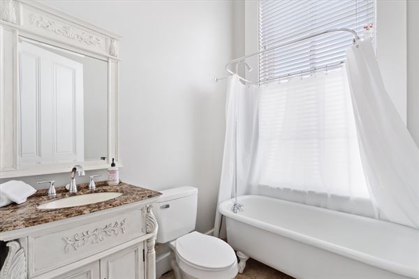 The Hallet-Irby House