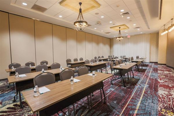 Homewood Suites Charleston Historic District