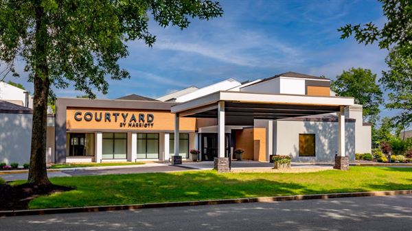 Courtyard Boston Andover