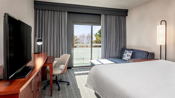 Courtyard Boston Andover