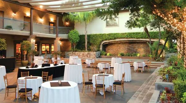 DoubleTree by Hilton Claremont