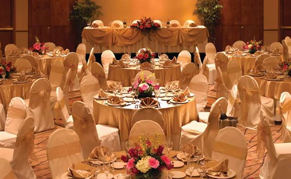 DoubleTree by Hilton Claremont