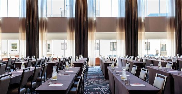 Alma San Diego Downtown, A Tribute Portfolio Hotel by Marriott