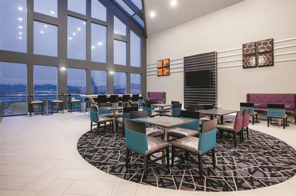 La Quinta Inn & Suites Dublin - Pleasanton