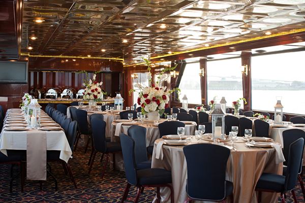 FantaSea Yacht Charters