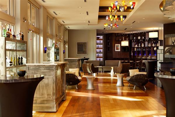 Renaissance Tampa International Plaza Hotel