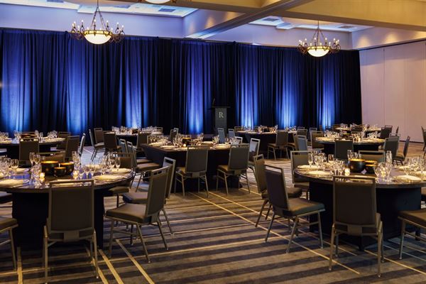 Renaissance Tampa International Plaza Hotel