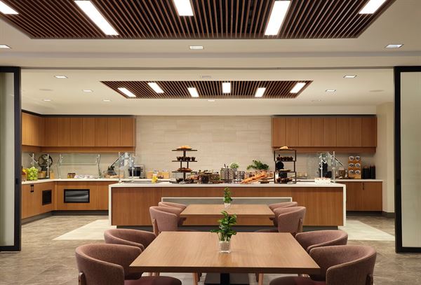 Inn at Bellefield / Hyde Park