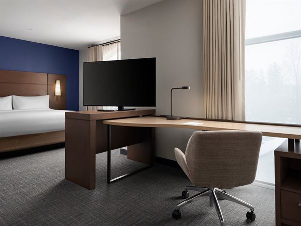 Inn at Bellefield / Hyde Park