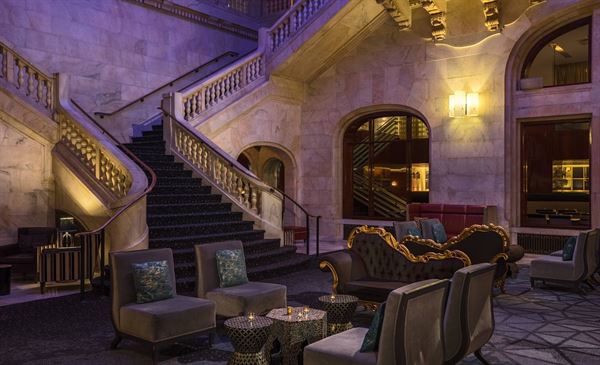 Renaissance Pittsburgh Hotel