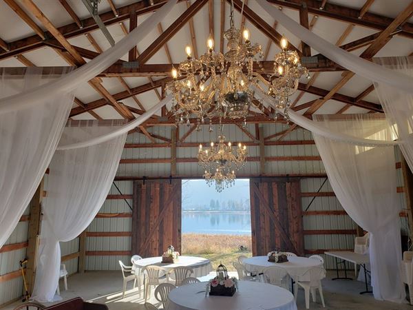 Grand Pend Oreille Weddings