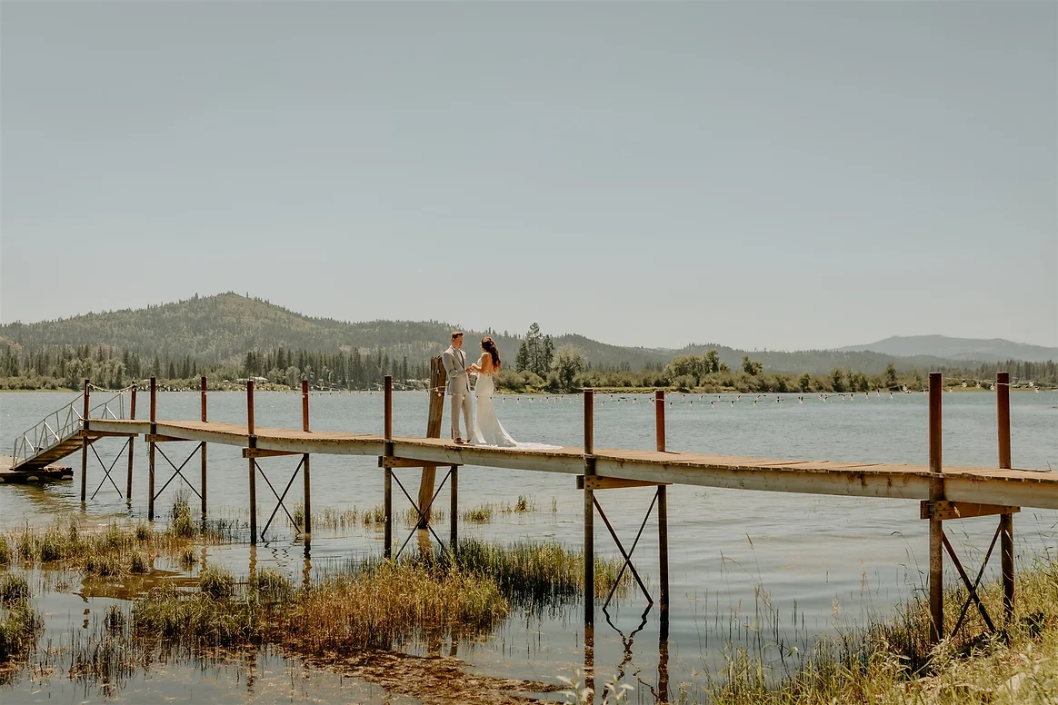 Grand Pend Oreille Weddings