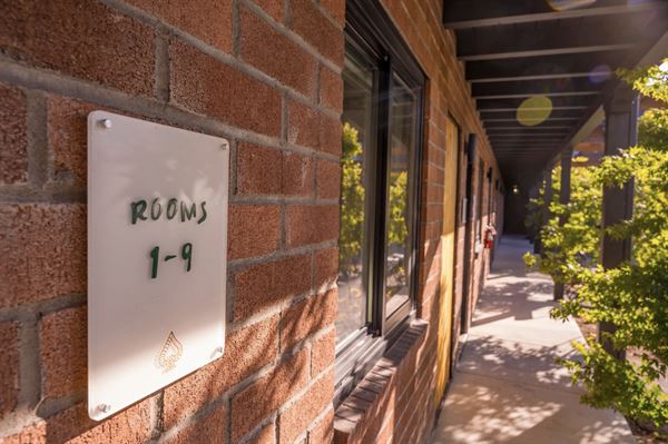 Book out a Full Hotel for your Party at Best Bet Motor Lodge!