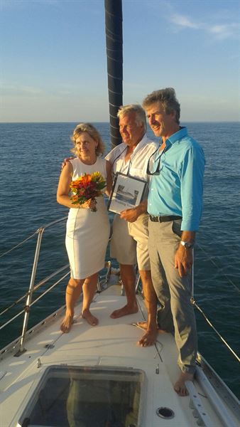 Blue Ice Sailing Charters