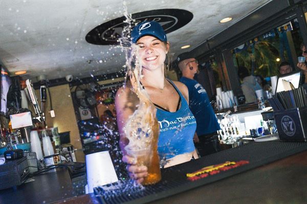 MacDinton's Irish Pub & Restaurant Tampa