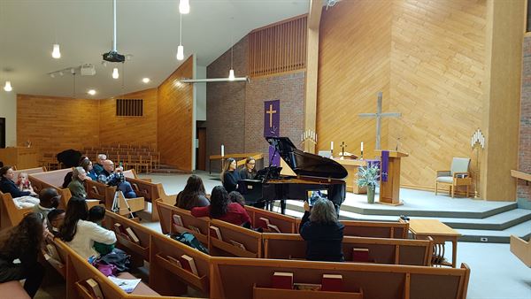 Hannah  Salamon-Vegh Event Pianist