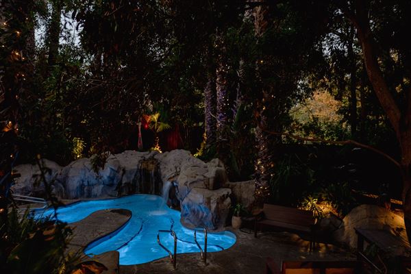 Sycamore Mineral Springs Resort