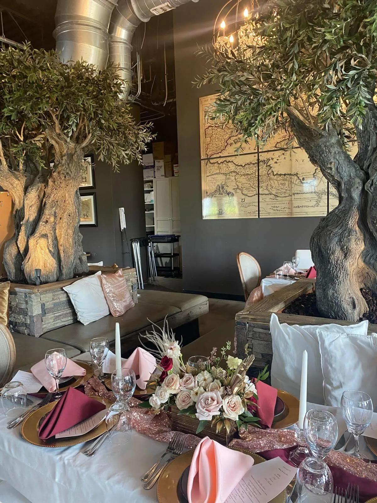 Déjà Blue Restaurant