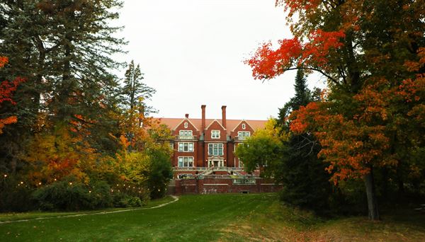 Glensheen Mansion