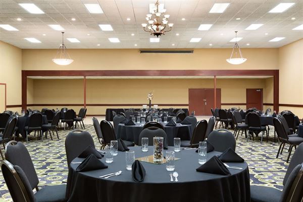 Baymont Inn & Suites Mandan