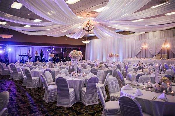 Baymont Inn & Suites Mandan