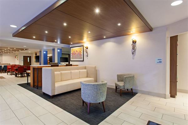 Holiday Inn Hotel & Suites Oakland - Airport