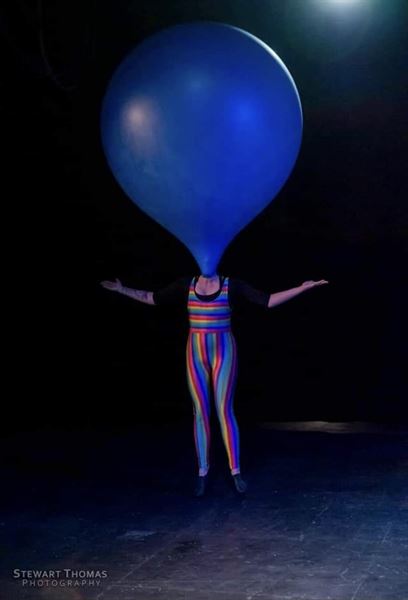 Sam Rezz Performance Art