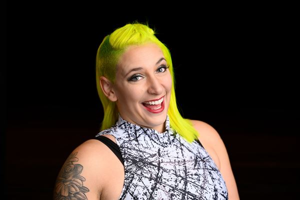 Sam Rezz Performance Art