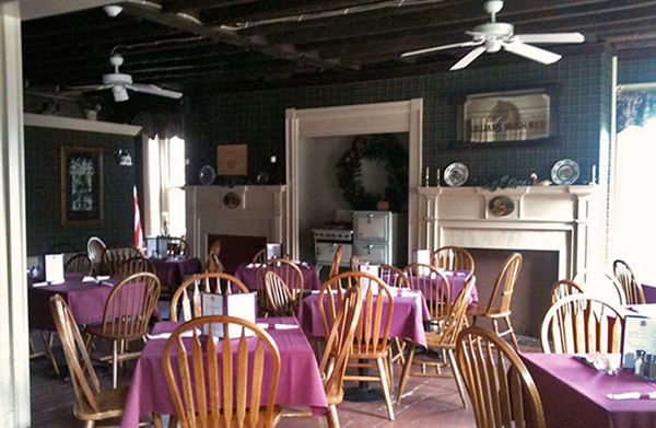 Beverly Hills Tavern