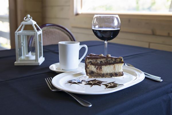 Maxson Restaurant & Riverboat