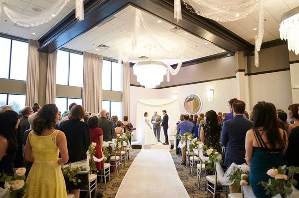 Georgios at Quality Inn & Suites