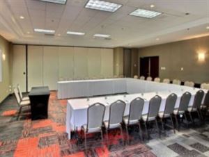 Jean-Paul-Riopelle Room